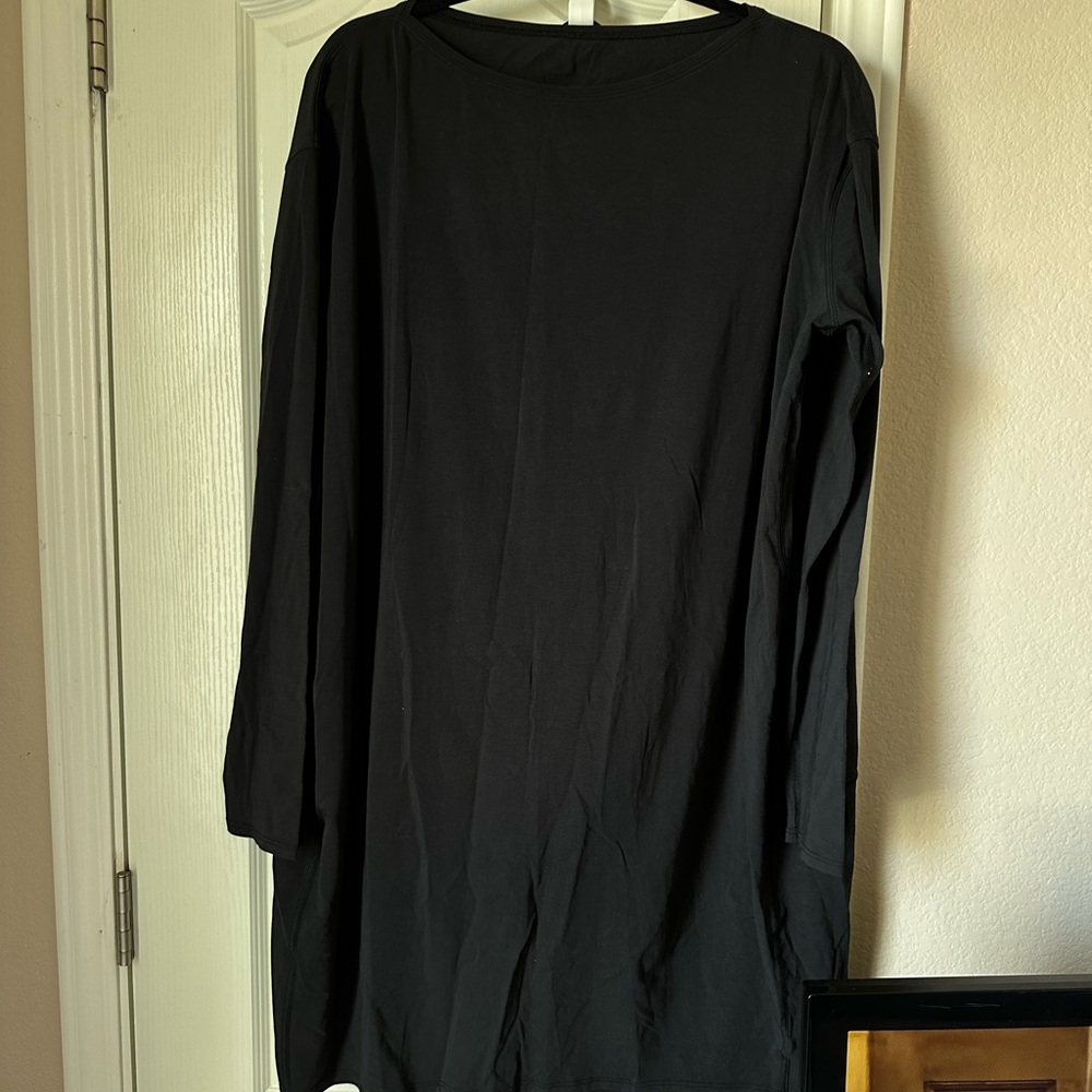 lululemon athletica Back In Action Long Sleeve Dress